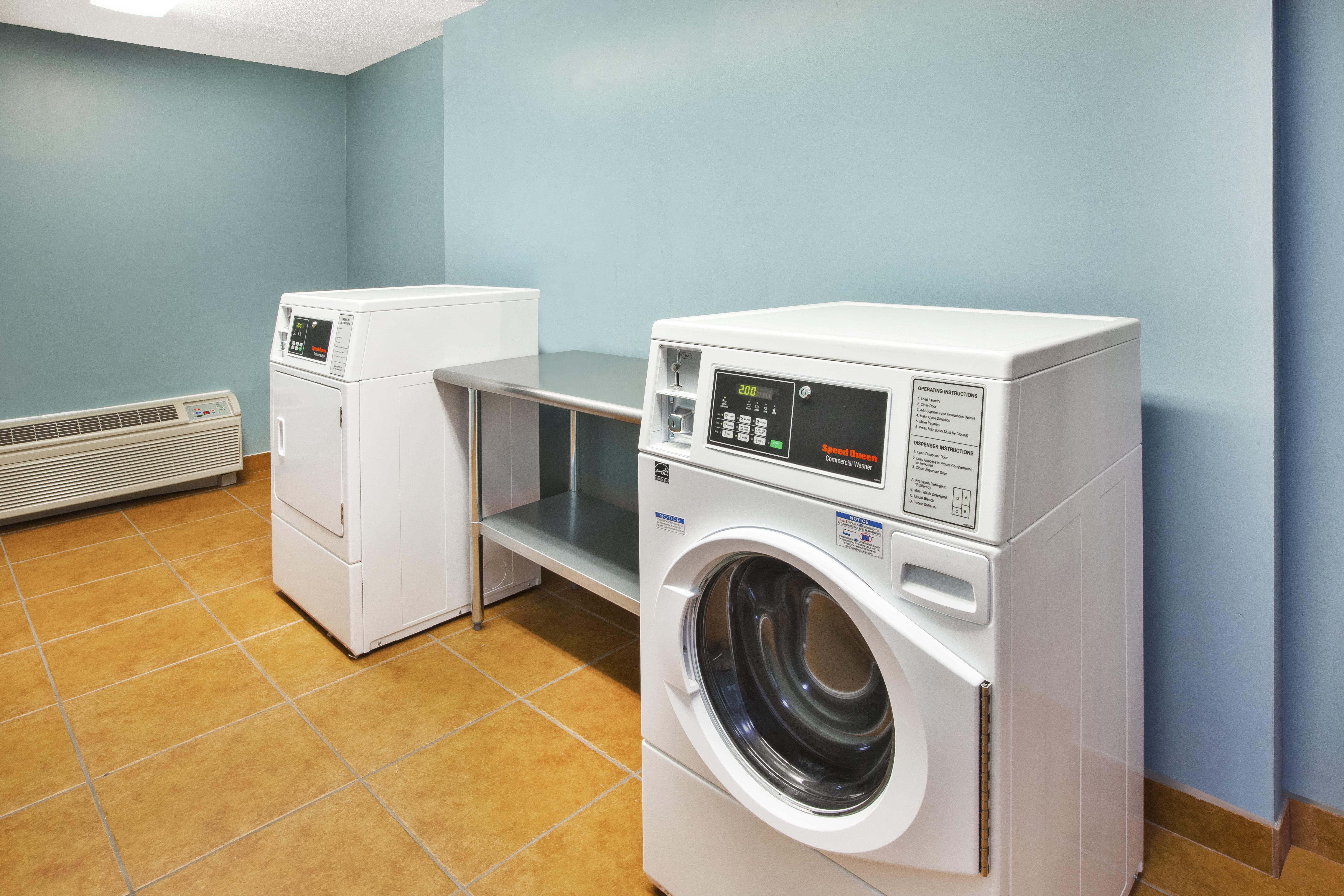Holiday Inn Express Hotel & Suites Fort Wayne By Ihg Ellisville Eksteriør billede
